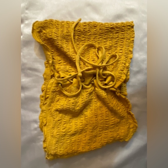 Crop Tops - Picture 9 of 11